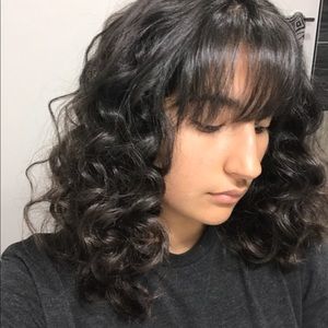 Meet your Posher, Victoria